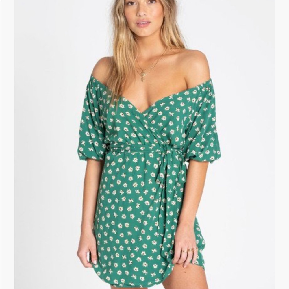 Billabong wrap dress